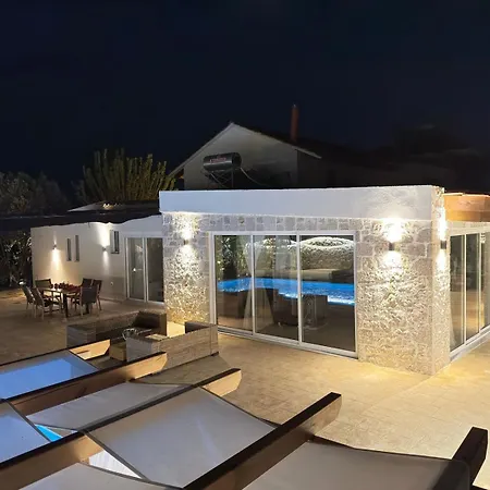 Splendide Villa *