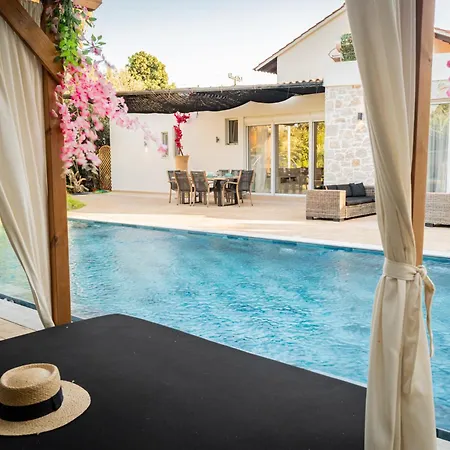 Splendide עיר רודוס